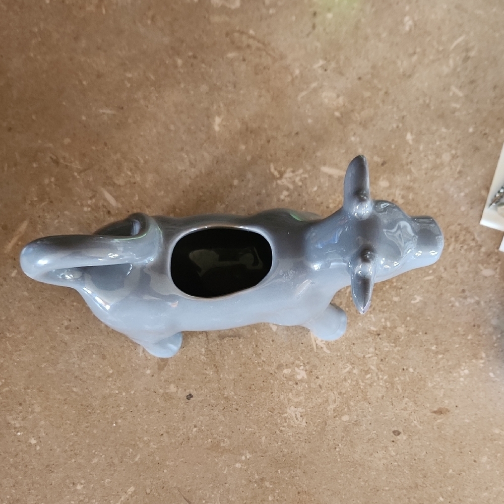 Gray Cow Creamer Dispenser - Picture 3 of 6